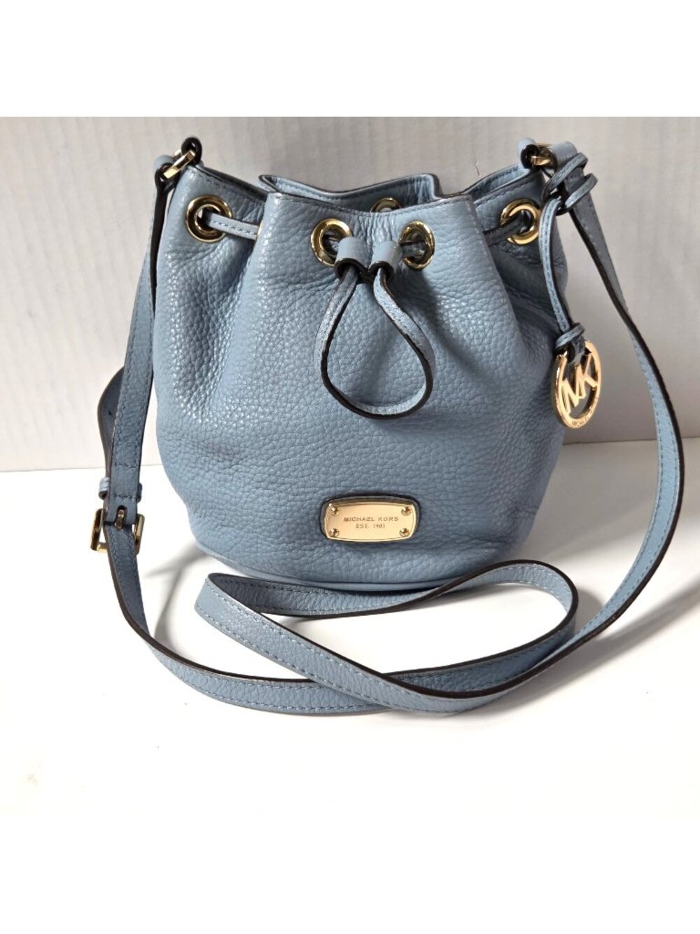Michael Kors Blue Leather Jules Mini Drawstring Bucket Bag Crossbody Slouchy